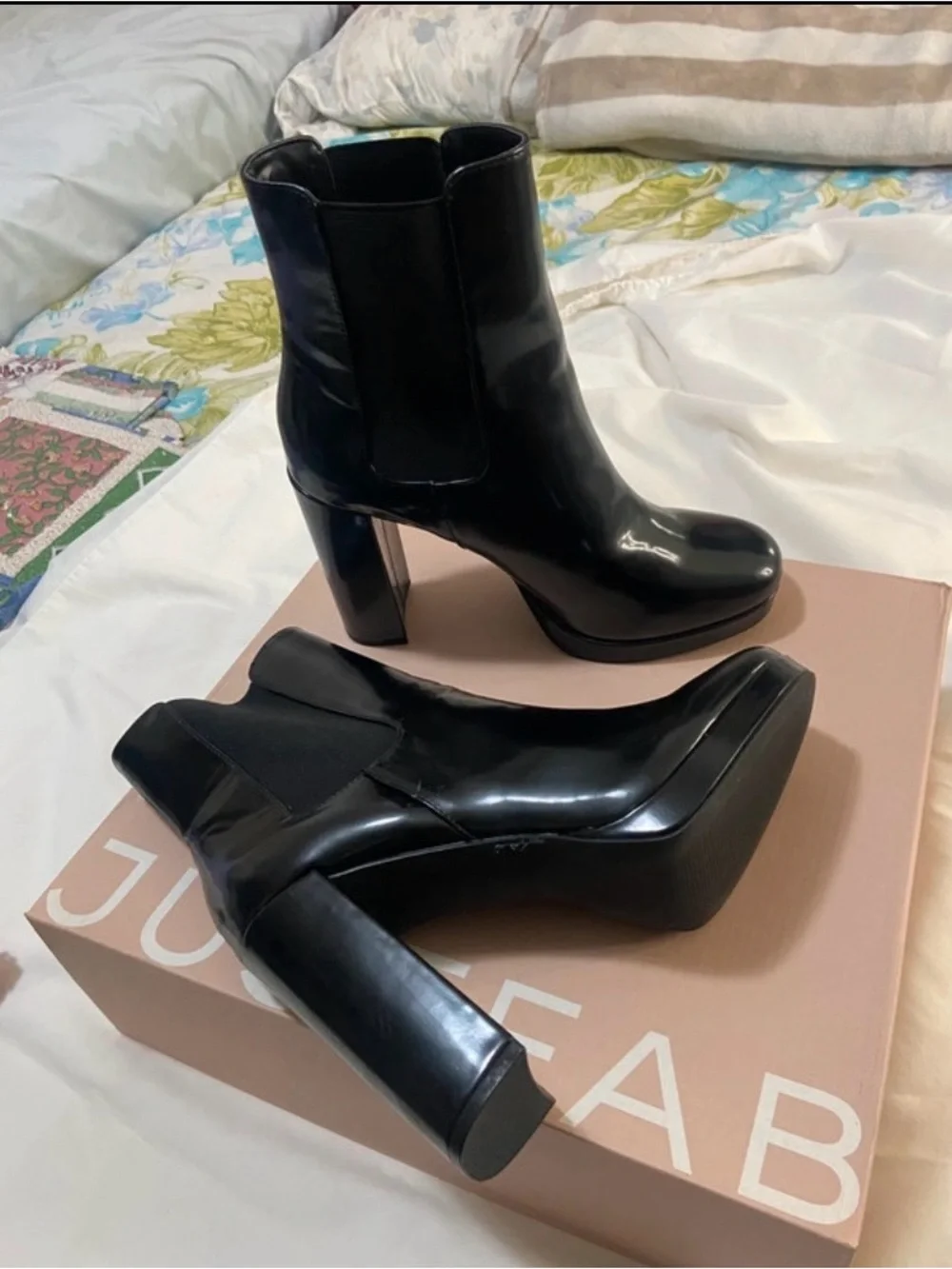 JustFab shiny patent